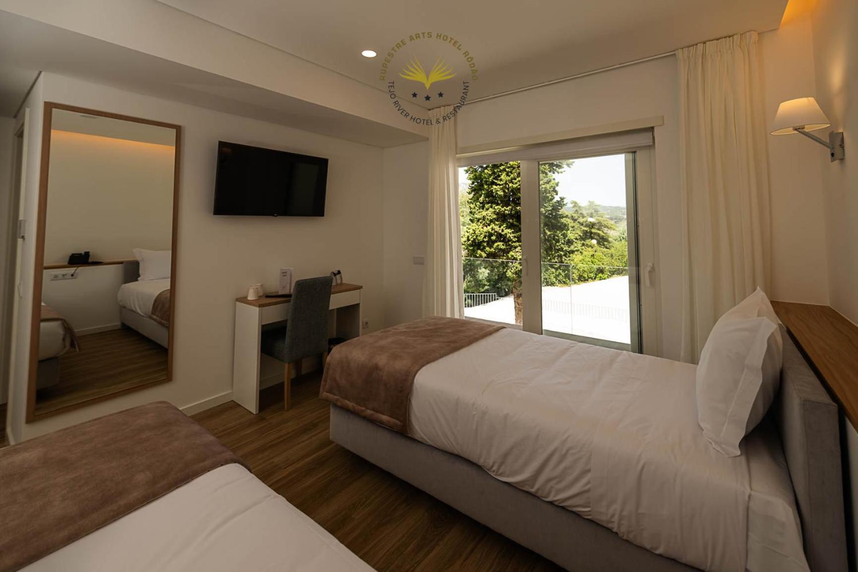 Rupestre Arts Hotel Rodao Vila Velha de Rodao Buitenkant foto