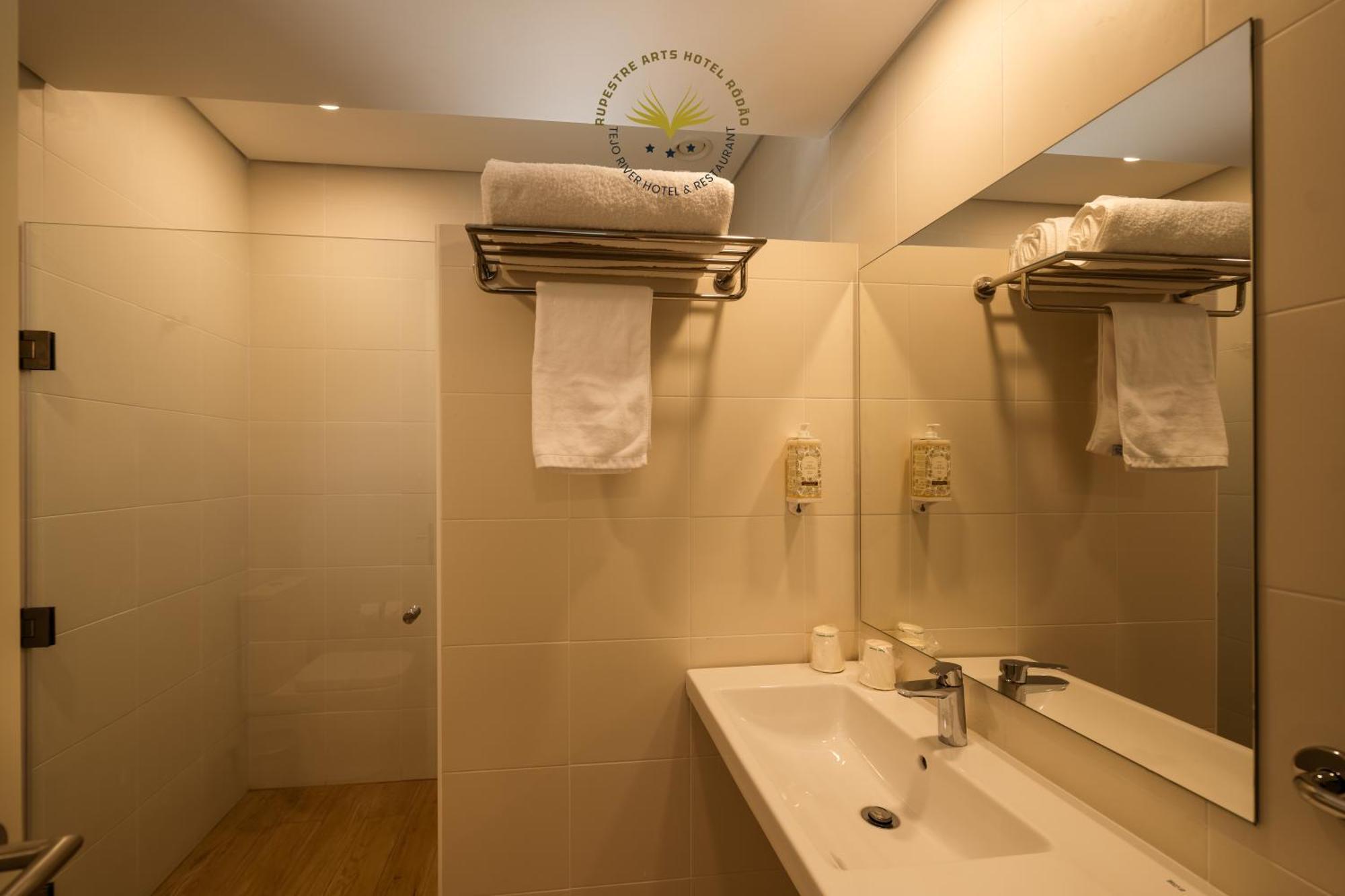 Rupestre Arts Hotel Rodao Vila Velha de Rodao Buitenkant foto
